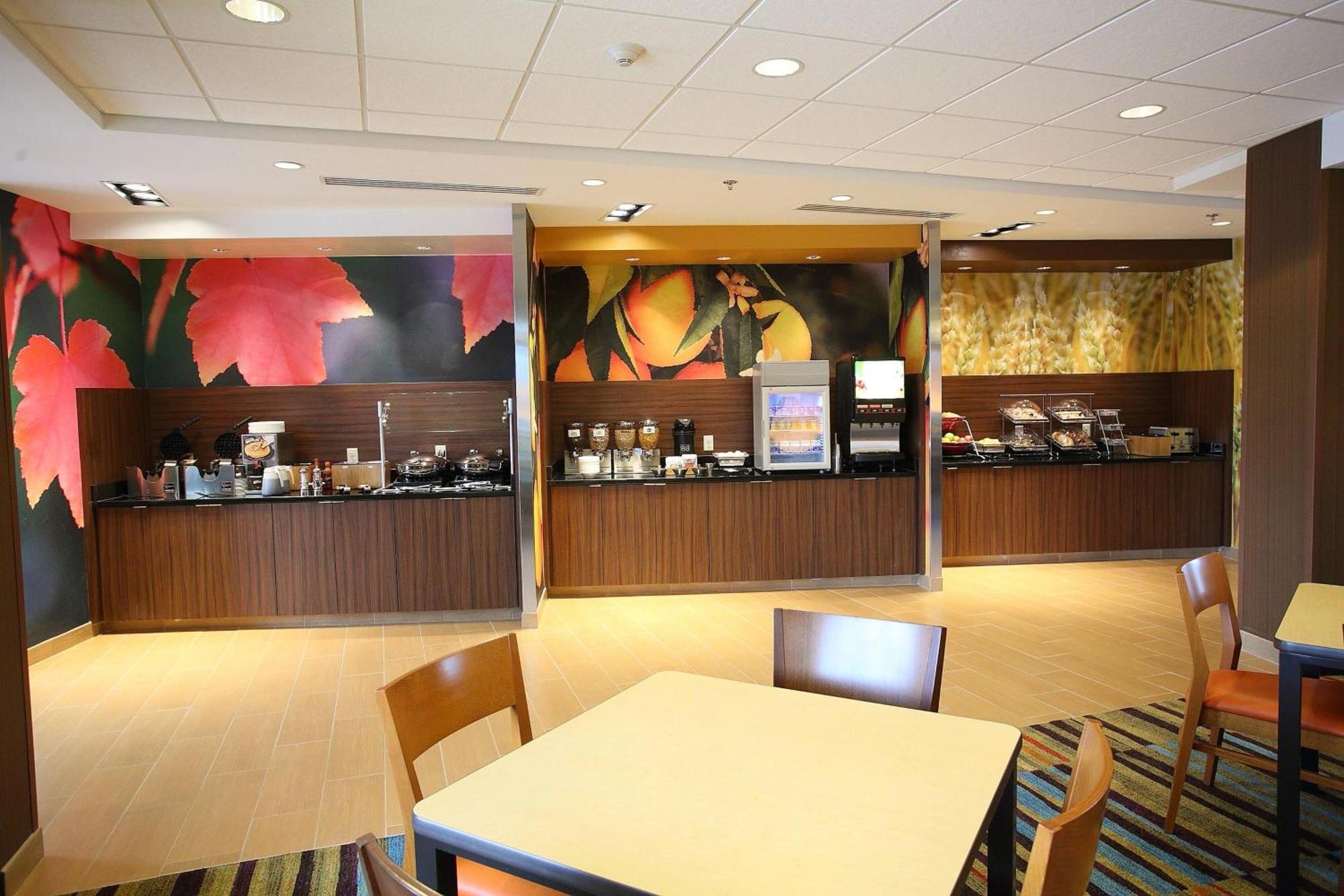 Fairfield Inn & Suites By Marriott East Grand Forks Exterior photo